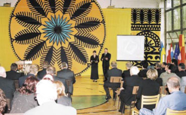 Twórcą intrygującej scenografii był niezastąpiony Jarek Koziara