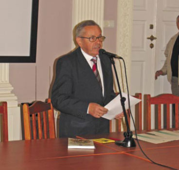 XLIII Międzynarodowa naukowa konferencja pszczelarska