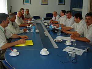 Wydarzenia - Życie miodem słodzone - wielka szansa czy destrukcja?