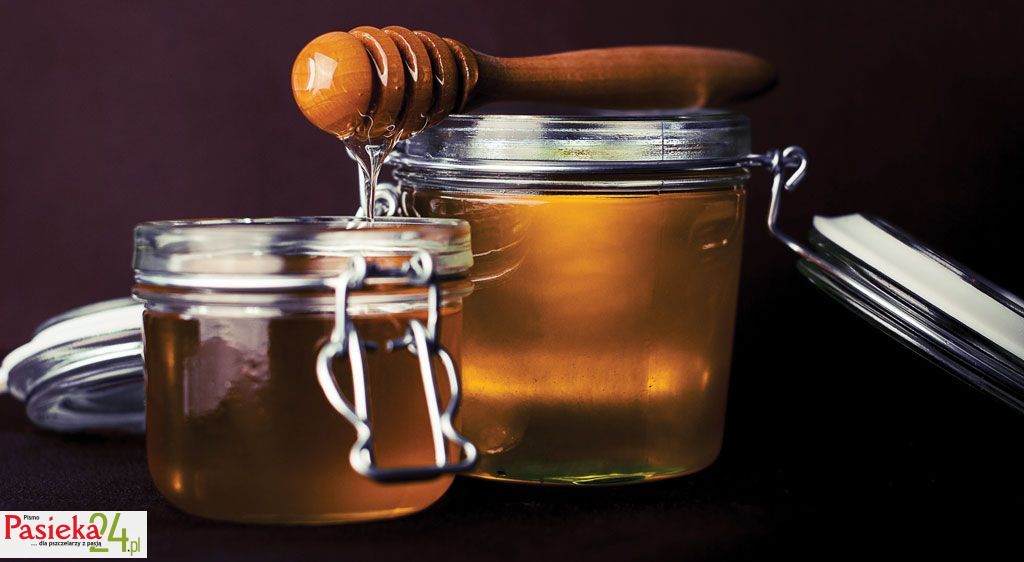 Produkty pszczele w diecie człowieka na przestrzeni całego roku 